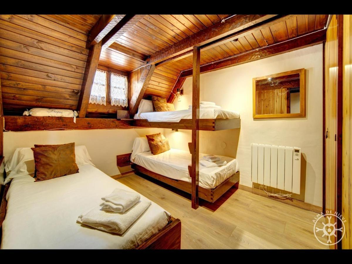 Casa Marmota De Alma De Nieve Villa Baqueira Beret Exteriör bild