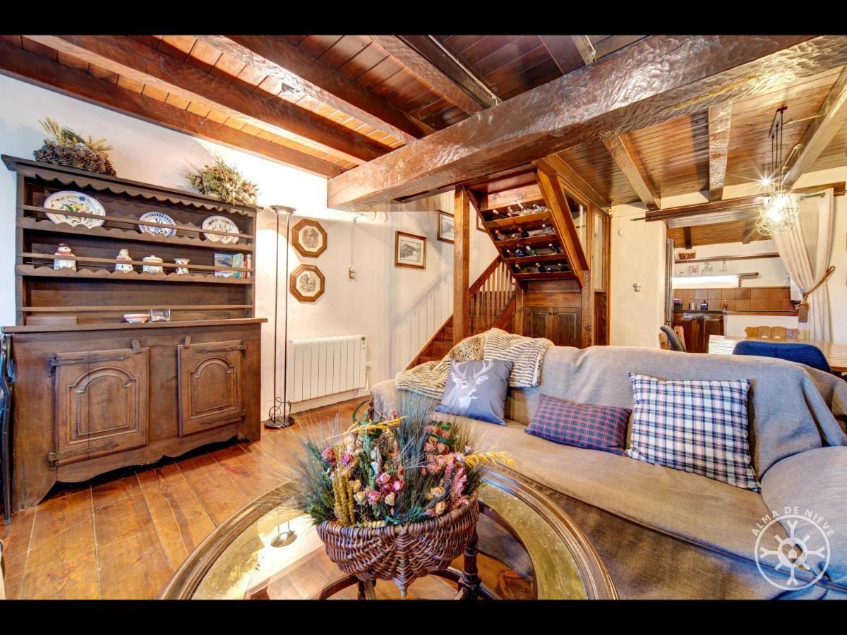 Casa Marmota De Alma De Nieve Villa Baqueira Beret Exteriör bild